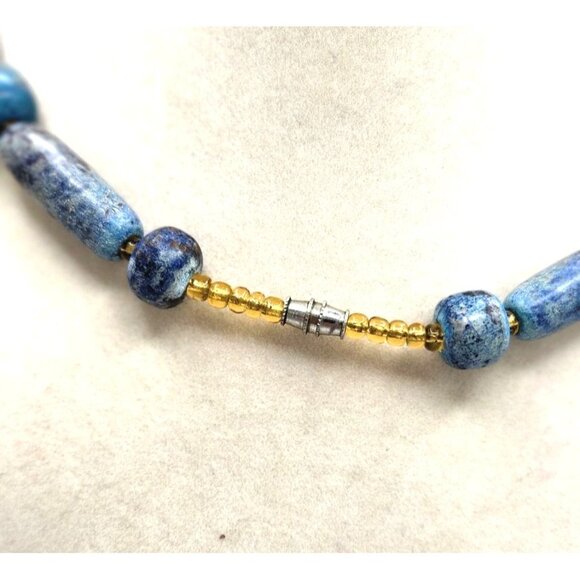Lapis Beaded Necklace Round & Barrel Shaped Bead 18" - Picture 2 of 4